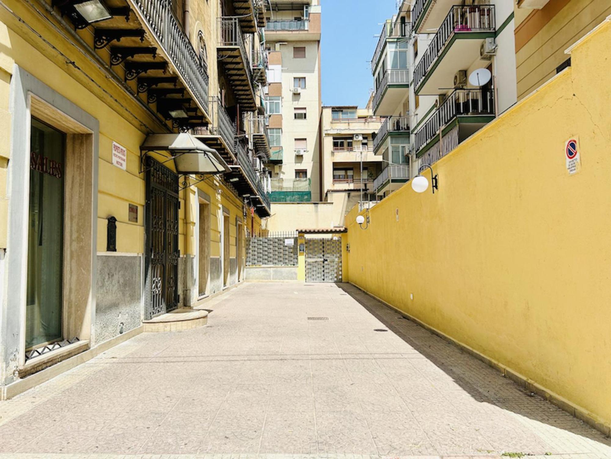 Palermo Central 외부 사진